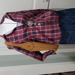 Duluth Trading Co Women's Y2K  Red Flannel Plaid Button Up Shirt Oversized S
